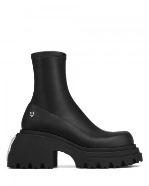 Festival Season Naked Wolfe Secret Black | VBOKUG284